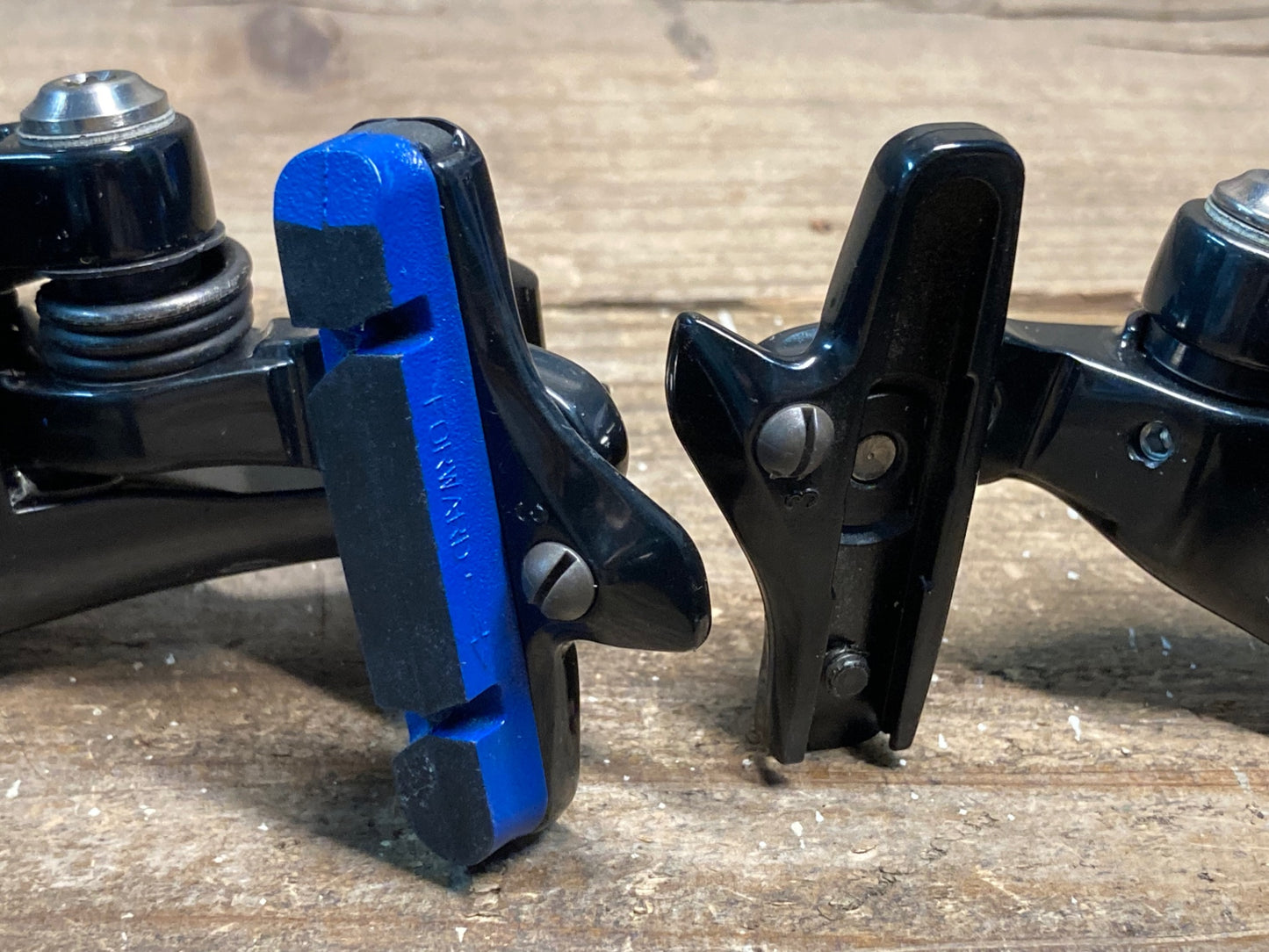 IN197 シマノ SHIMANO デュラエース DURA-ACE BR-9000 キャリパーブレーキ 前後セット ※ブレーキシュー欠品