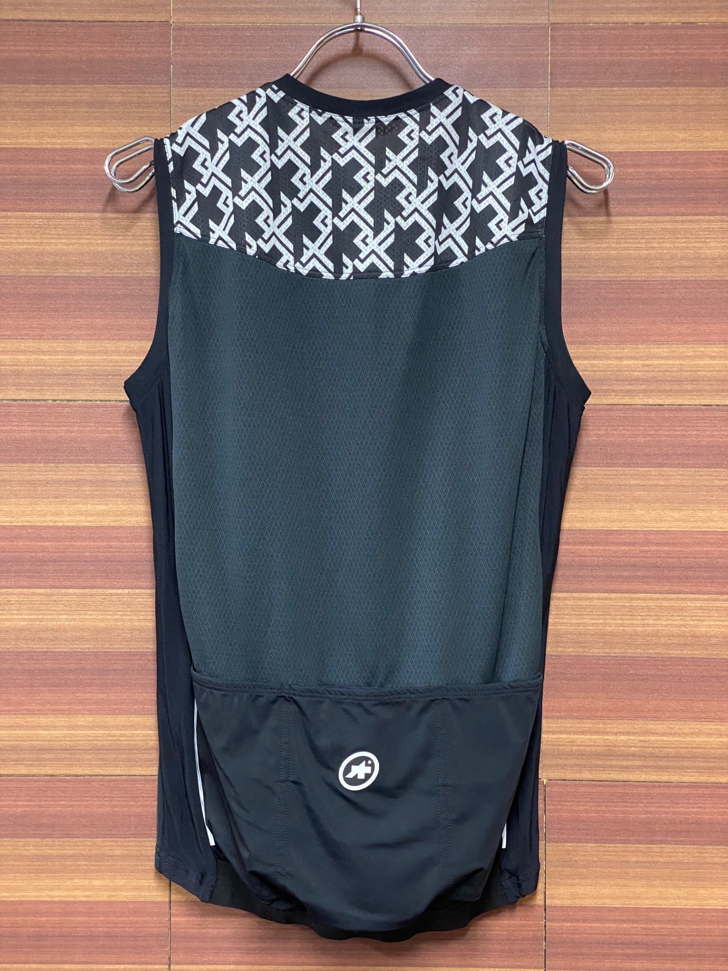 II545 アソス assos MILLE GT NS Jersey ノースリーブ サイクルジャージ 黒 M