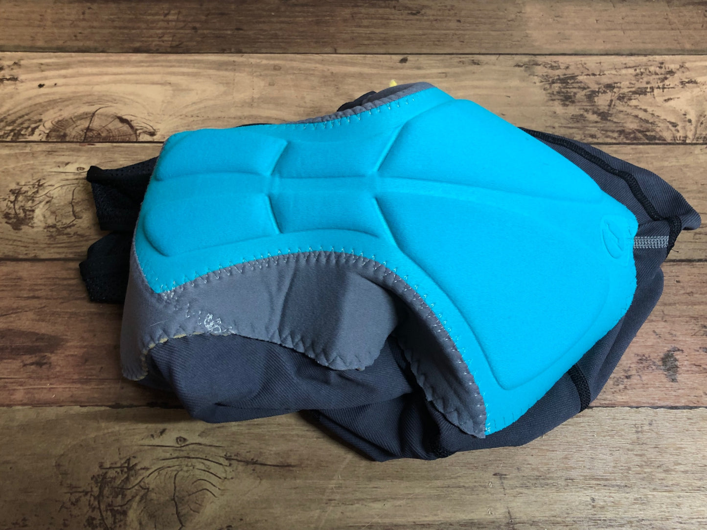 IM800 カペルミュール KAPELMUUR ビブショーツ Sサイズ グレー