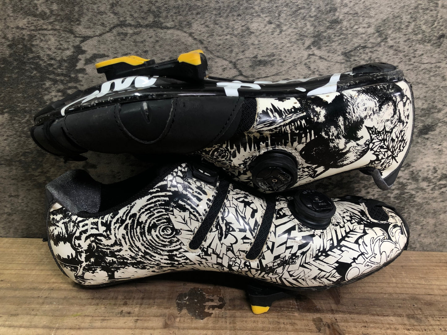 JA165 リンタマン Lintaman ADJUST ROAD PRO ビンディングシューズ SPD-SL 白黒 EU41