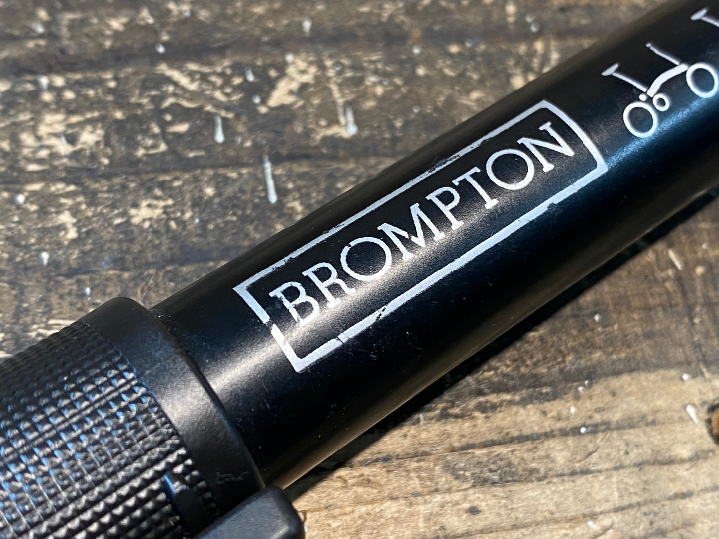 HK114 ブロンプトン BROMPTON ゼファール Zefal 携帯ポンプ 空気入れ 米仏式対応