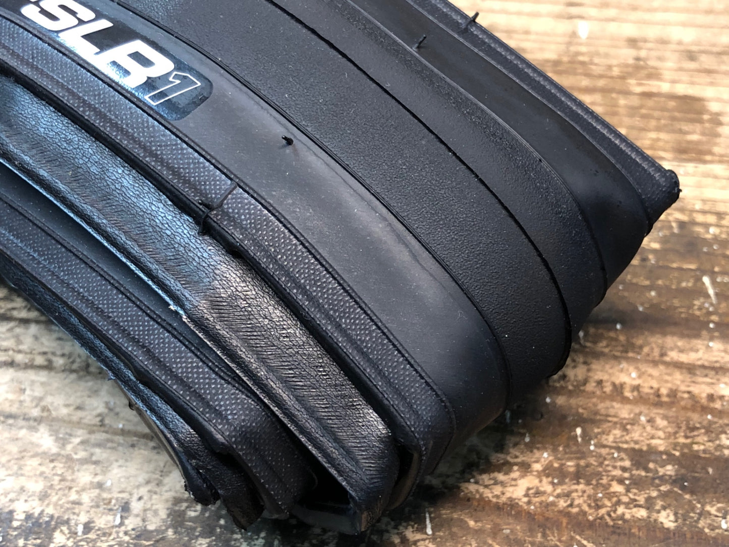 IW075 ジャイアント GIANT P-SLR1 TIRE FRONT 700x25C タイヤ