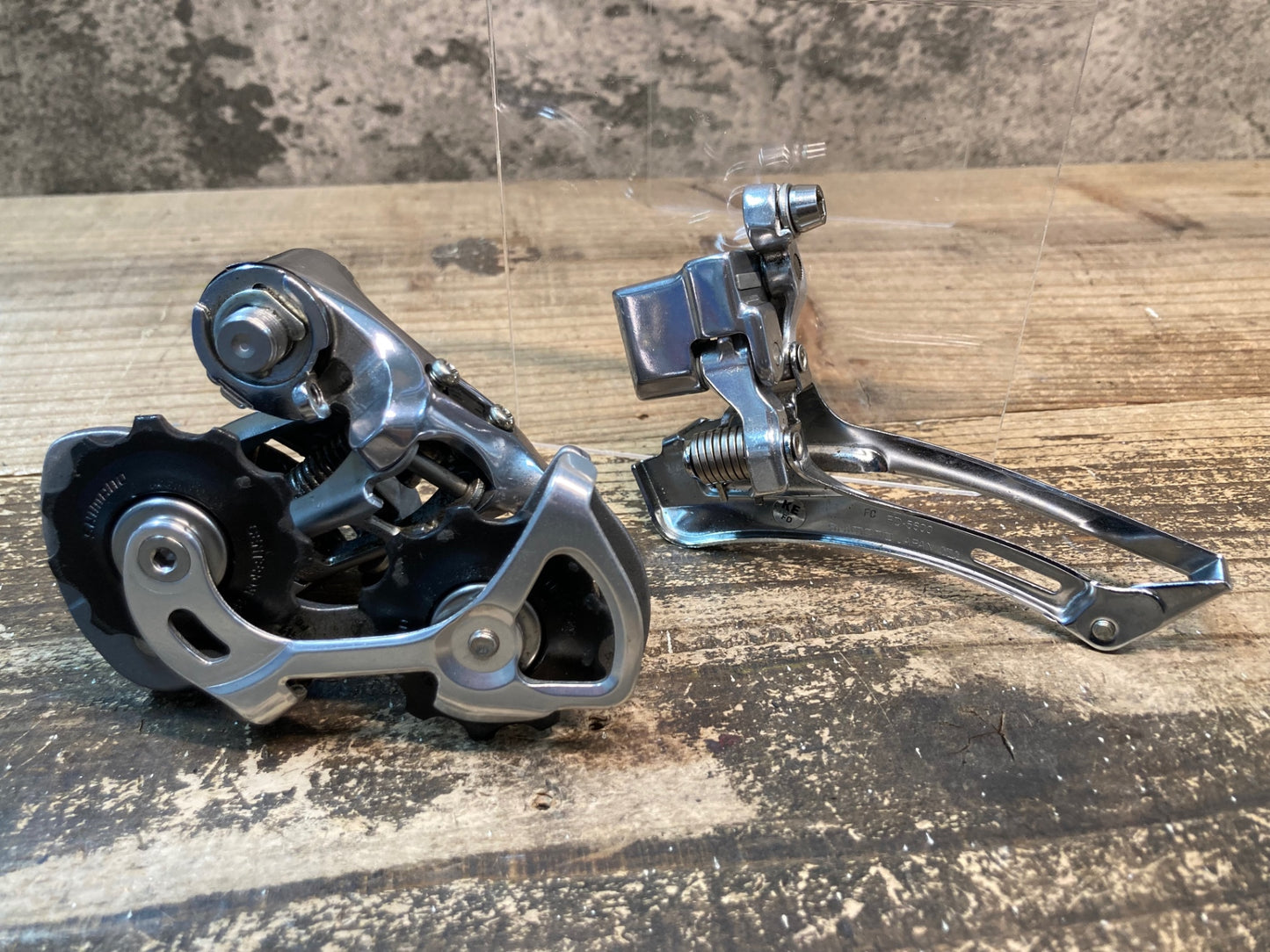 IN723 シマノ SHIMANO 105 FD-5600 RD-5600 前後ディレイラーセット 直付け ※RDアジャスタボルト、FD取付ボルト、ワッシャー欠品