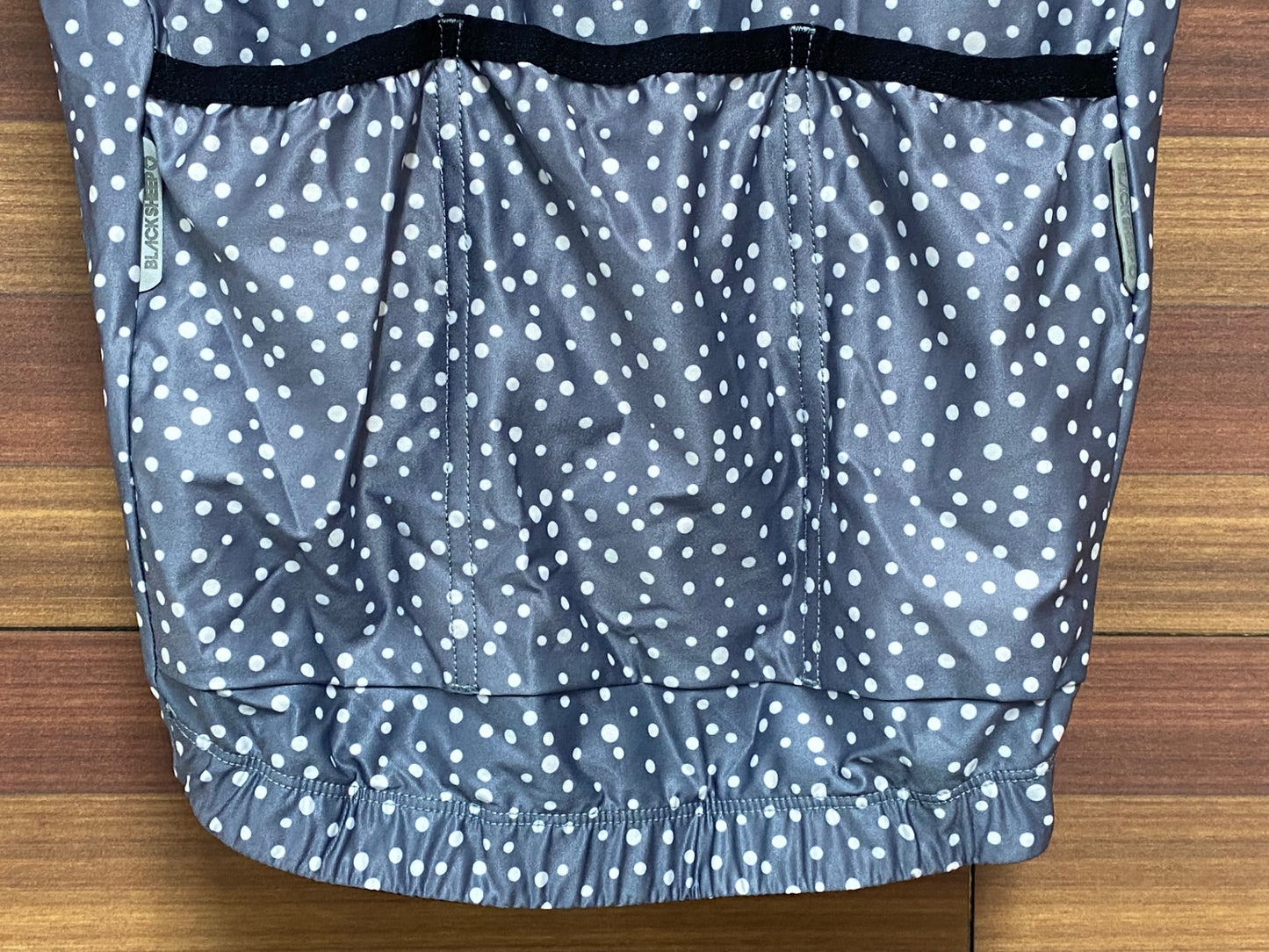 IV075 ブラックシープ Black Sheep 半袖サイクルジャージ グレー白 S