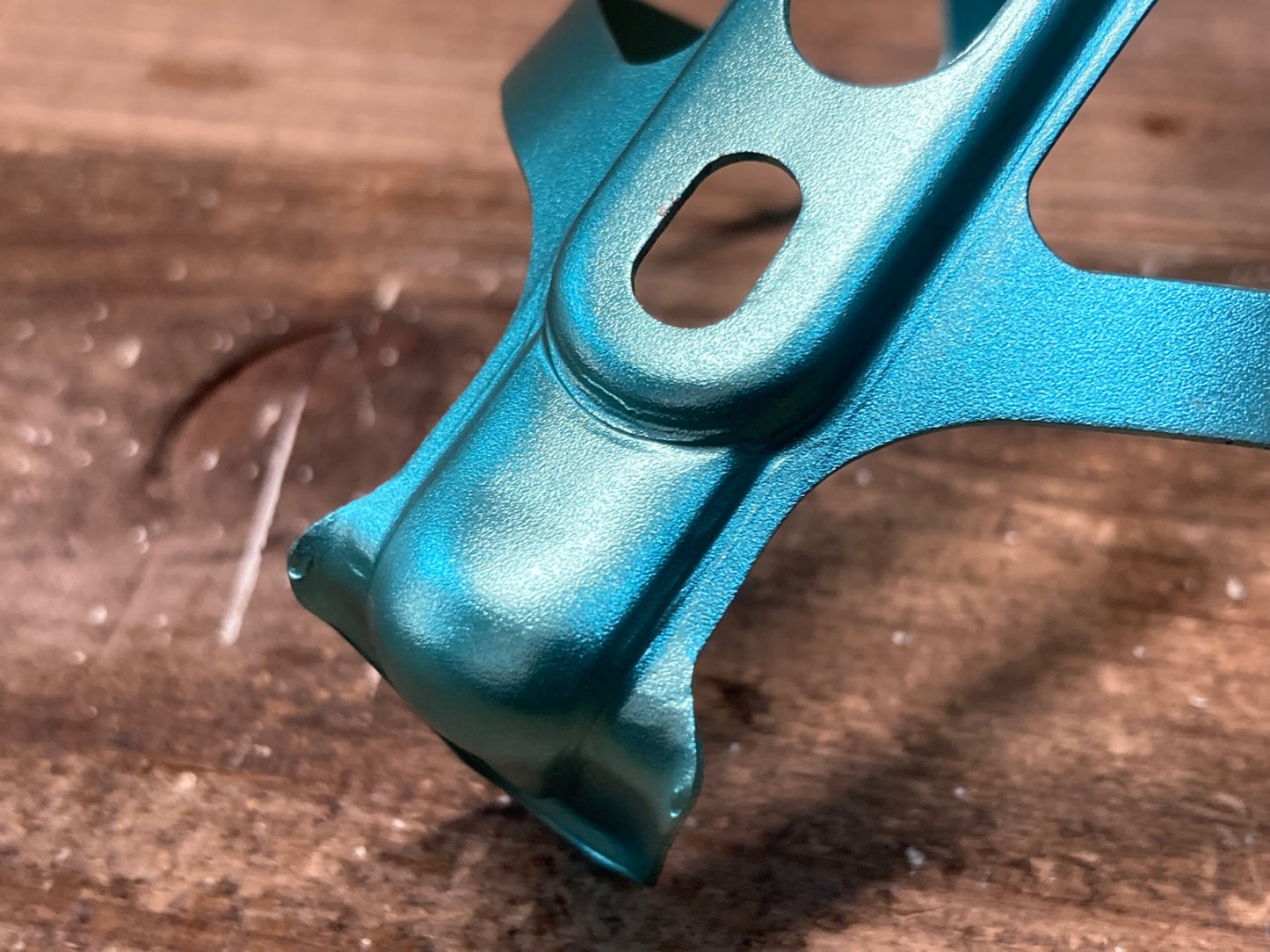 IN689 スパカズ SUPACAZ FLY CAGE Ano ボトルケージ チェレステ ペア