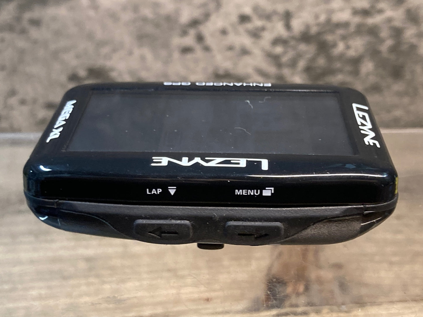 IJ372 レザイン LEZYNE メガ MEGA XL GPS サイクルコンピューター 本体のみ、マウント