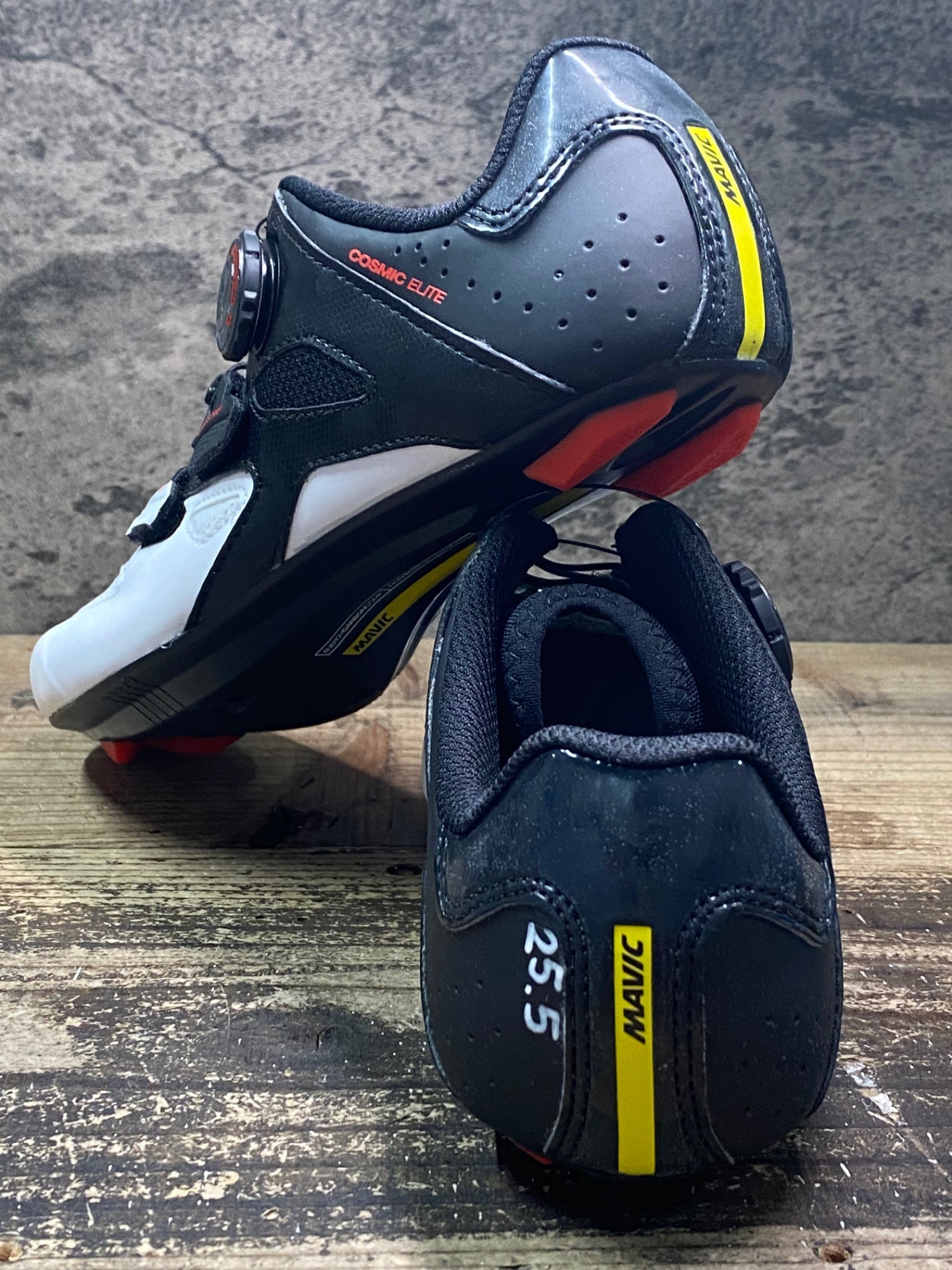 JC691 未使用品 マヴィック MAVIC COSMIC ELITE ビンディングシューズ 黒白 EU40 2/3 SPDアタッチメント ペン字あり