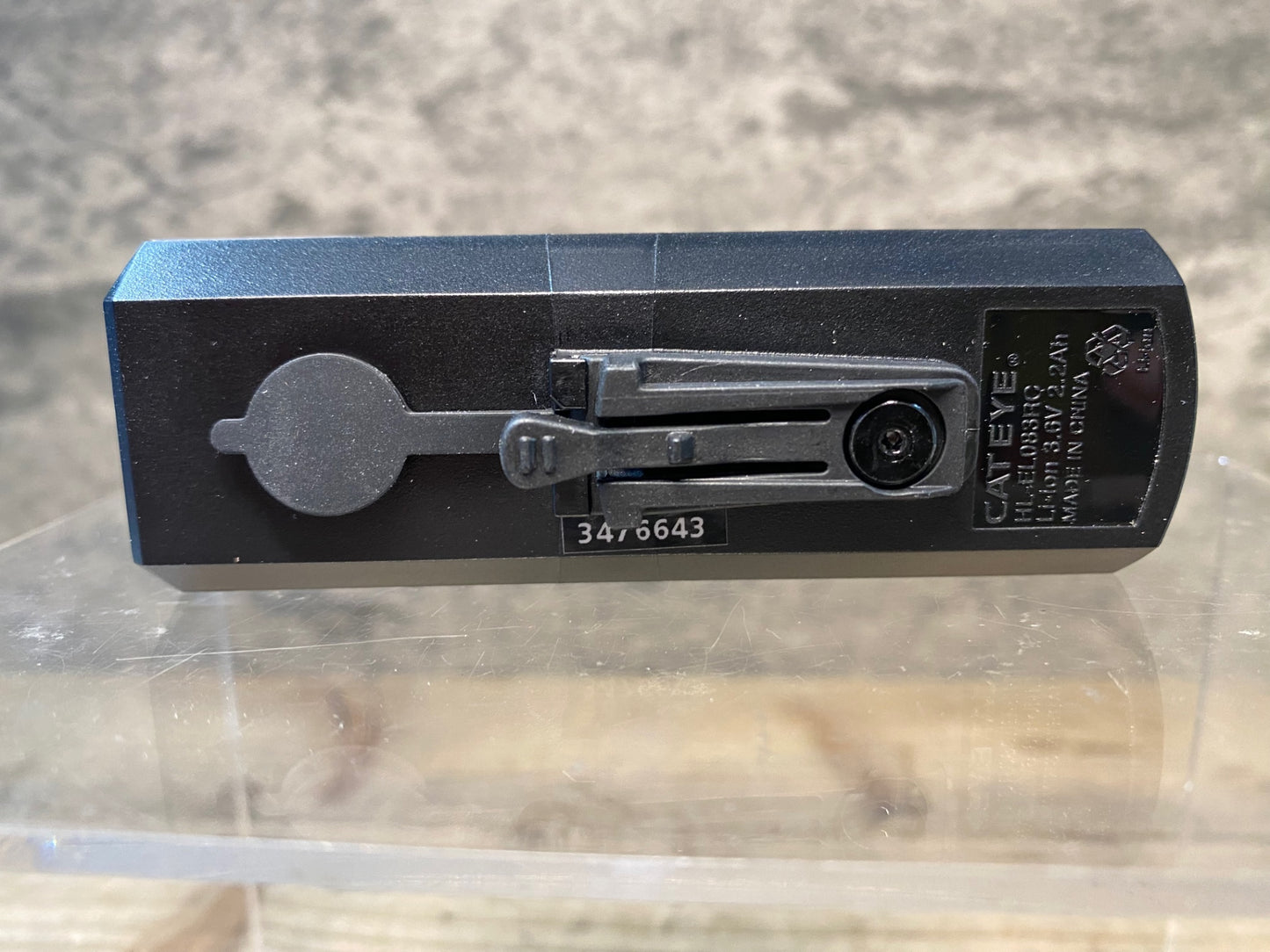 IV887 キャットアイ CATEYE AMPP 300 フロントライト