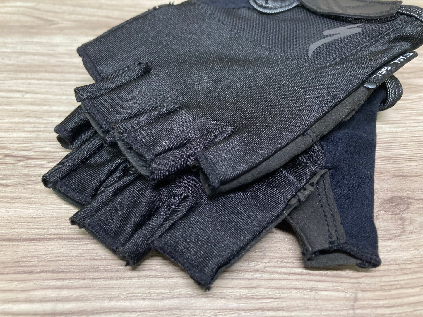 JA753 スペシャライズド SPECIALIZED 指切 グローブ 黒 S