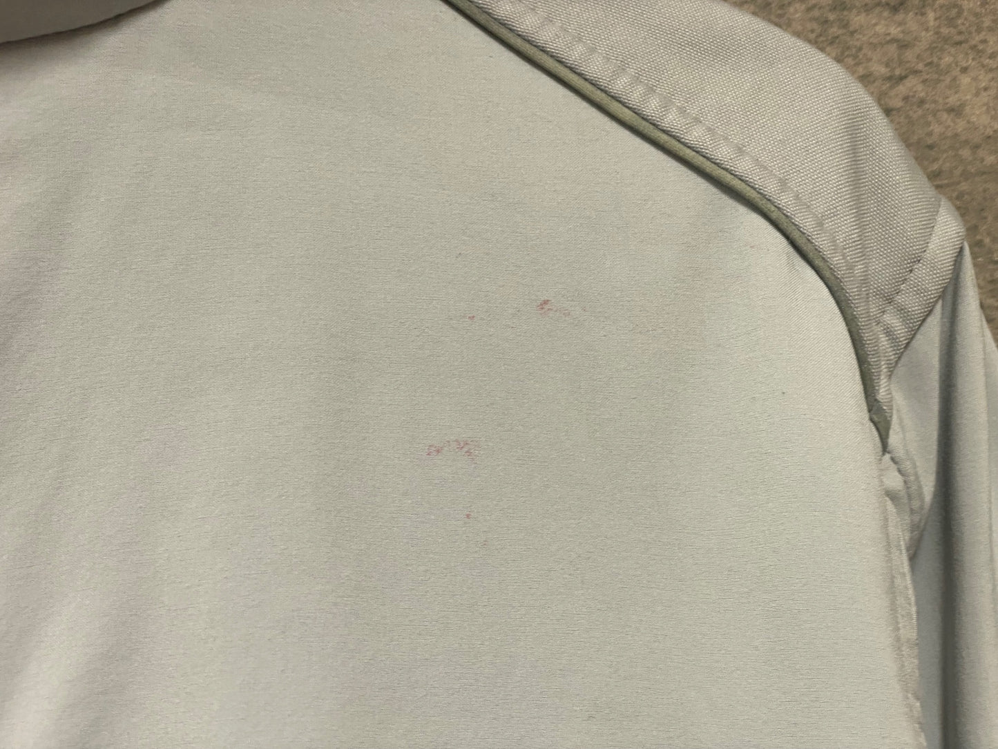 IZ893 ラファ Rapha CLASSIC SOFTSHELL JACKET 長袖 サイクルジャケット グレー XS ※汚れ