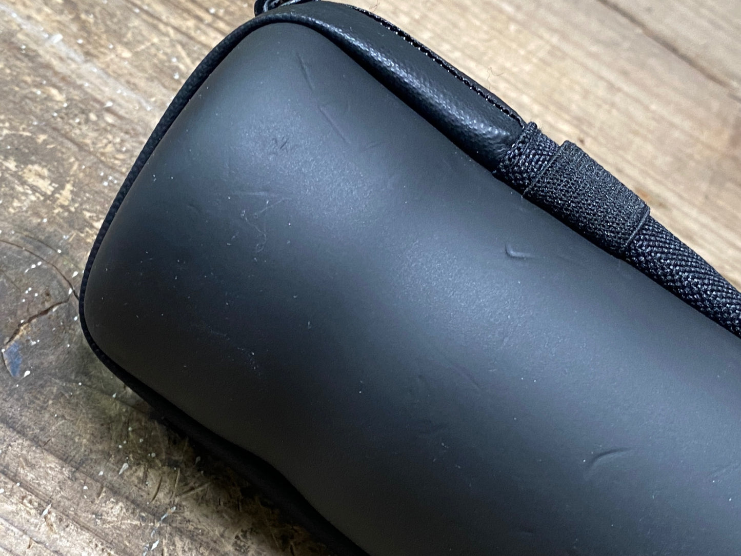 IX752 ZEONIC ツールボトル シャア専用