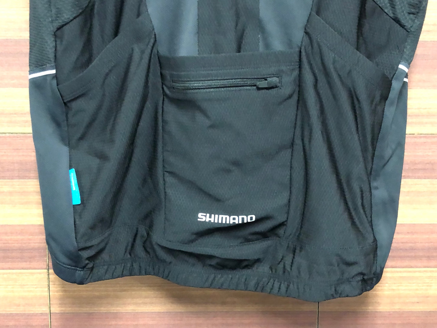 IQ842 シマノ SHIMANO 半袖 サイクルジャージ 黒 赤 XL