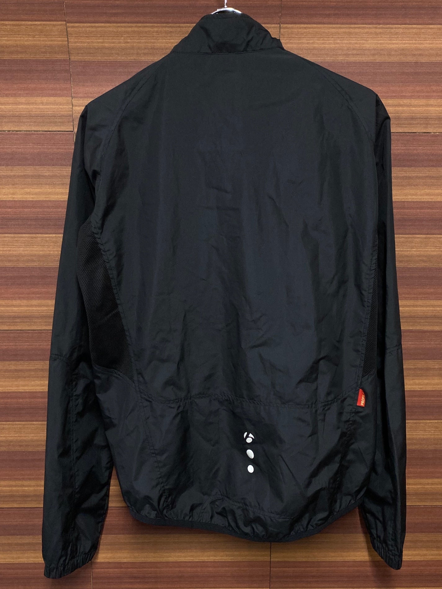 IT218 ボントレガー BONTRAGER 長袖 ウィンドブレイカー 黒 US/XS ※小穴あり