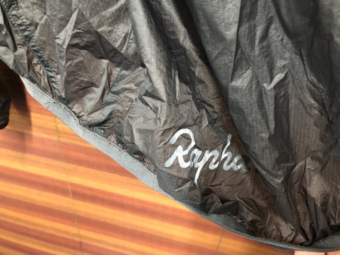 IO425 ラファ Rapha BREVET FLYWEIGHT WIND JACKET 長袖 ウインドブレイカー 黒 M
