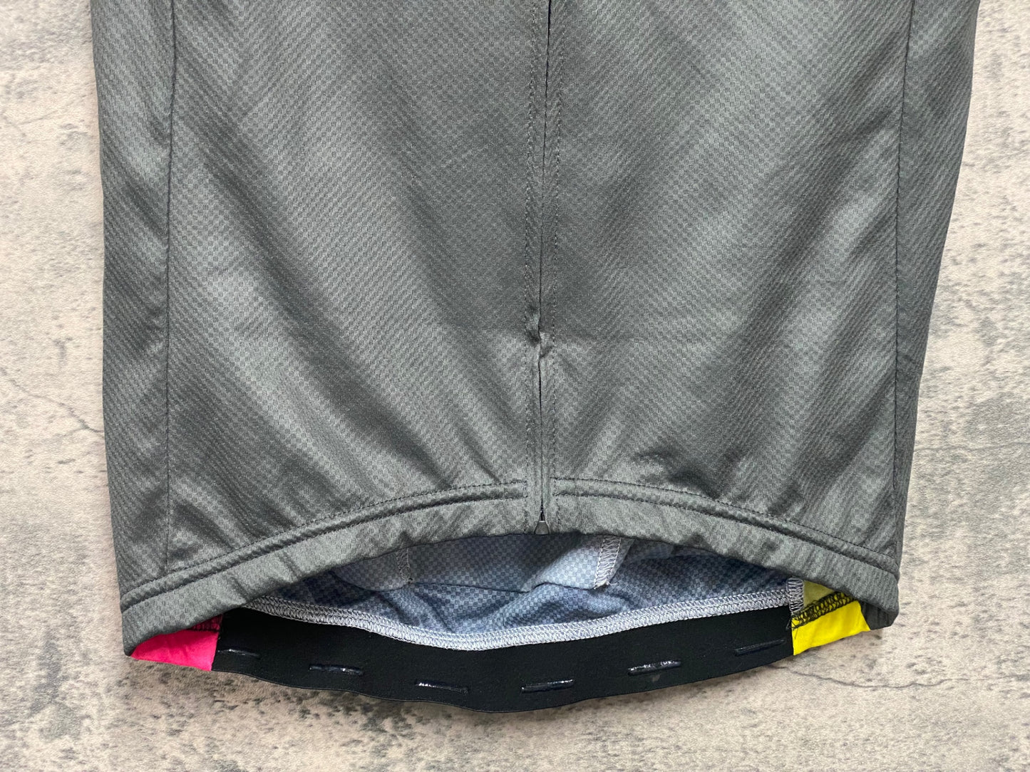 JB914 アソス ASSOS 半袖 サイクルジャージ グレー S AMGEN TOUR of CALIFORNIA チャリティージャージ