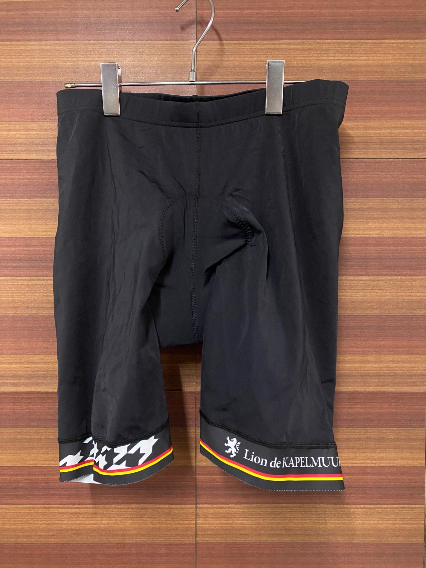 IQ841 リオンドカペルミュール Lion de KAPELMUUR レーサーパンツ 黒 XL