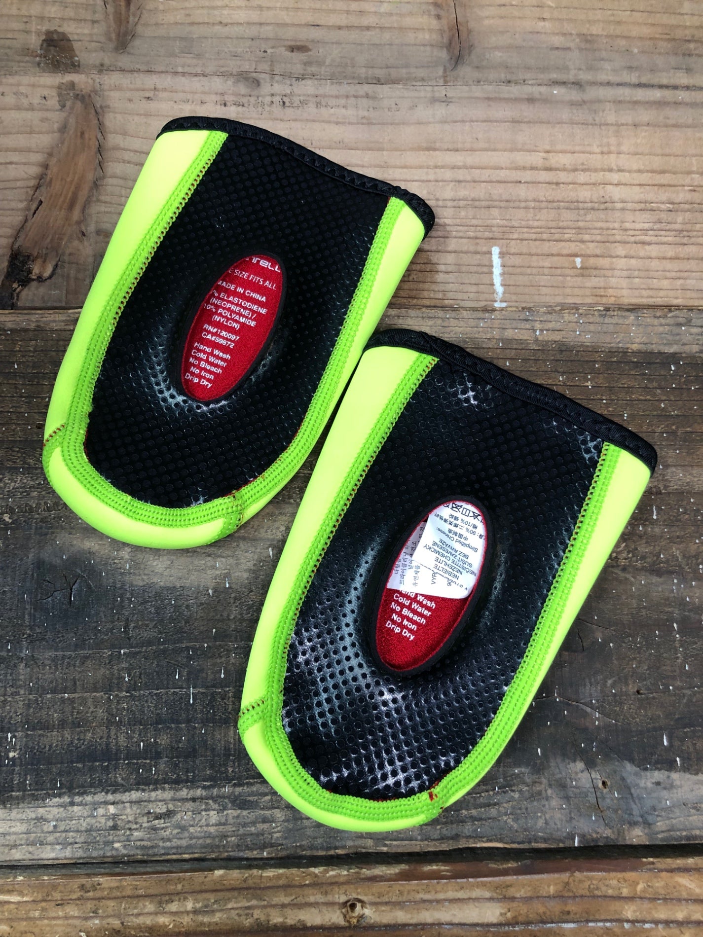 IP929 カステリ CASTELLI トゥーカバー 黄 ONE SIZE