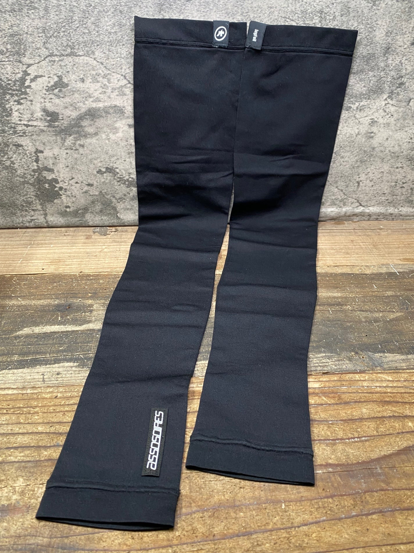 IT029 アソス Assos legFoil レッグカバー 黒 0