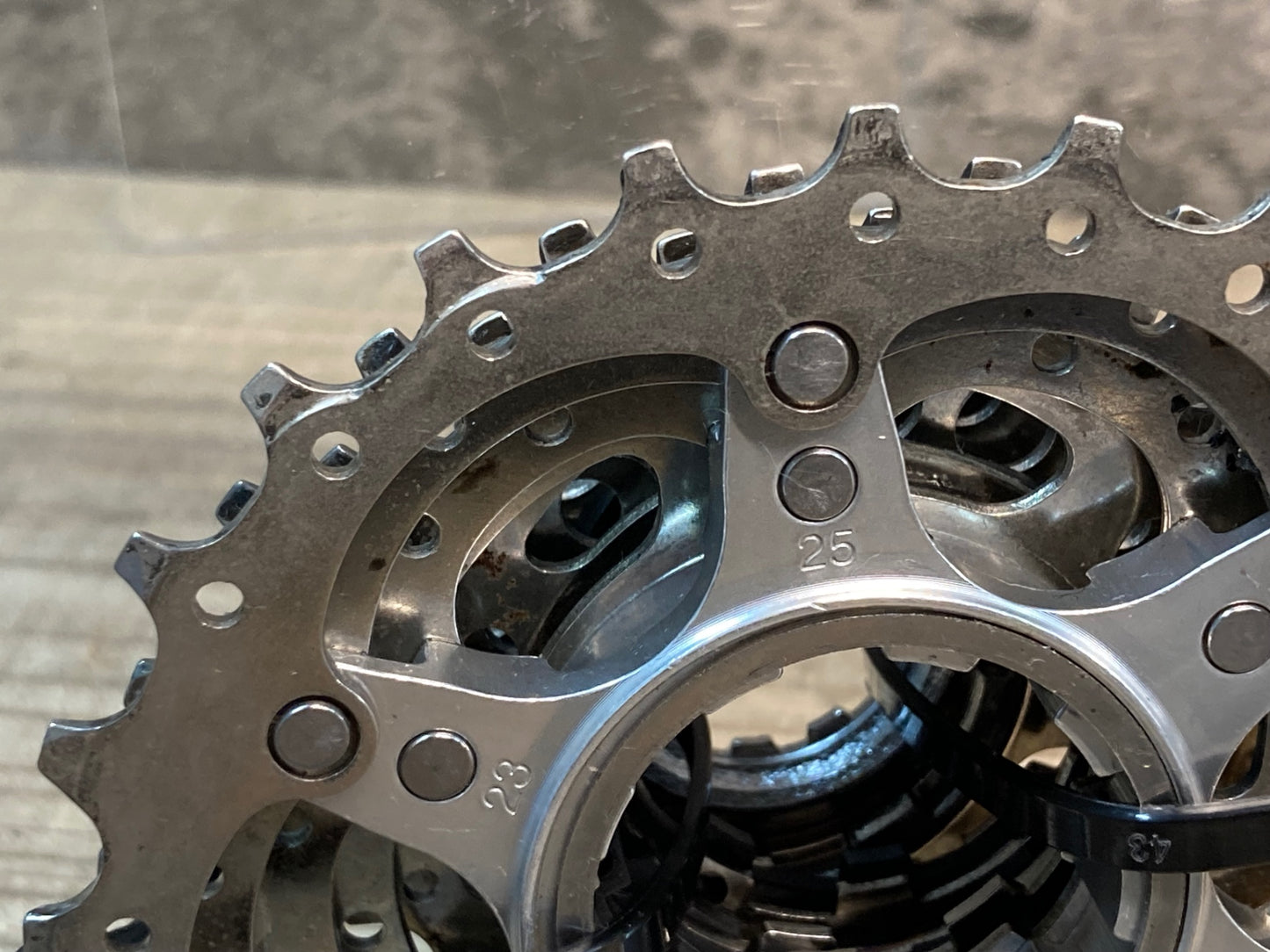 IP782 シマノ SHIMANO 105 CS-5600 スプロケット 12-25T 10S