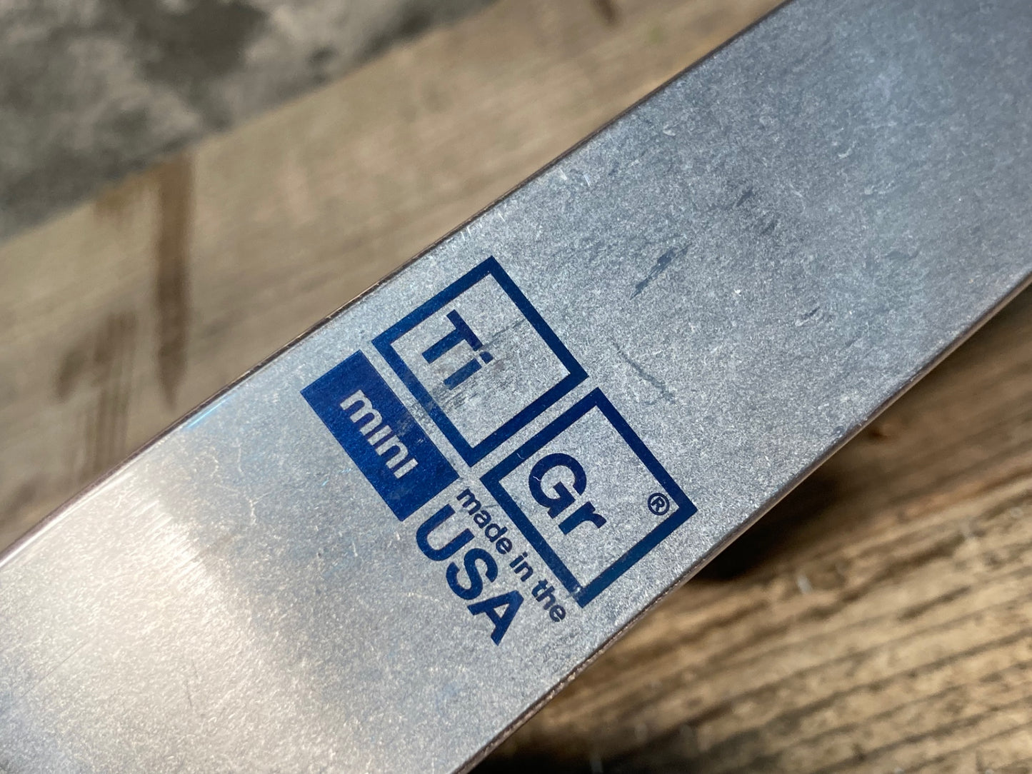 IF952 タイガーロック TIGR LOCK ミニ MINI チタン製 軽量自転車ロック 鍵 フレームマウント付き