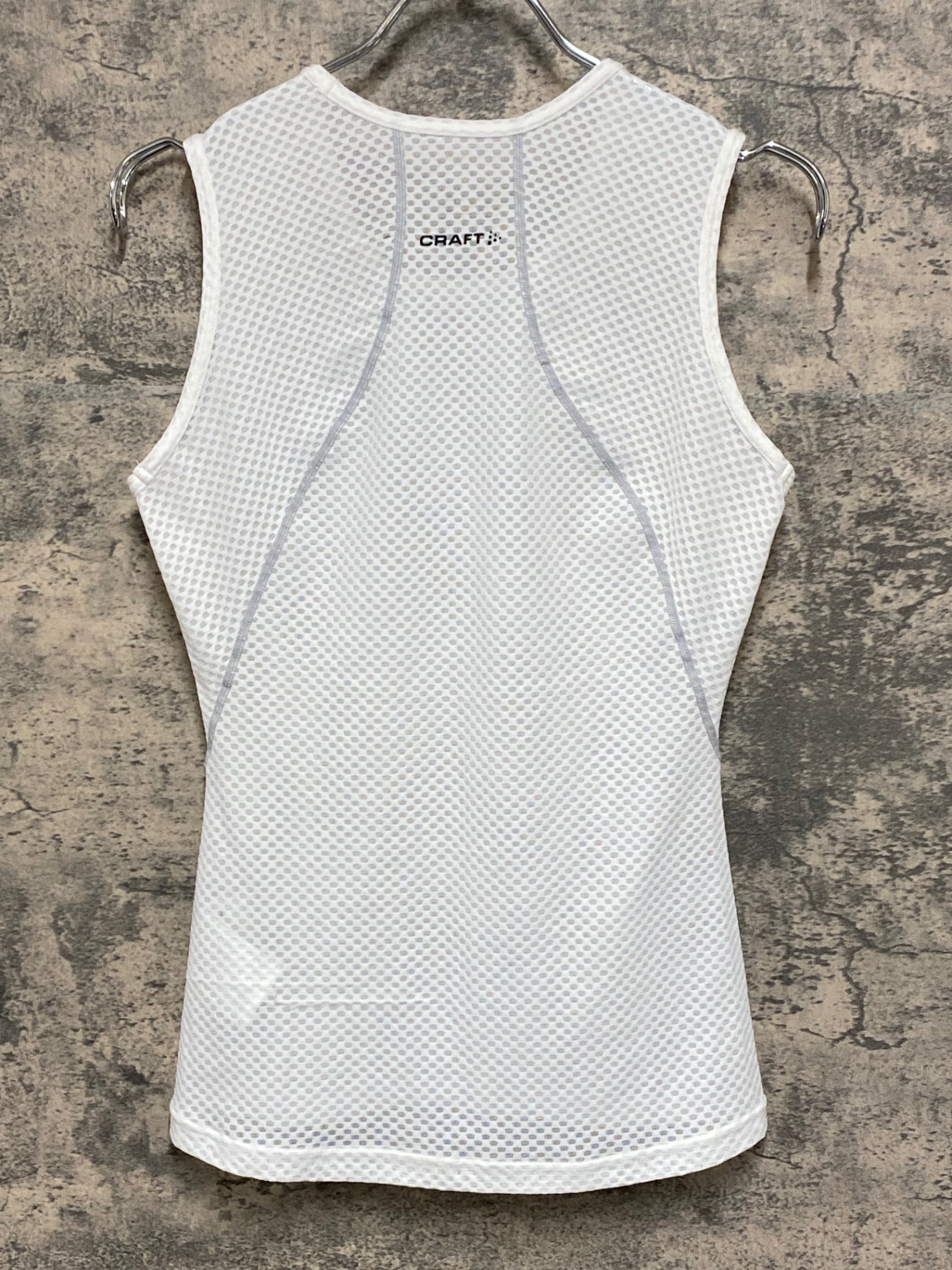 IZ550 クラフト CRAFT ノースリーブ べースレイヤー 白 XS