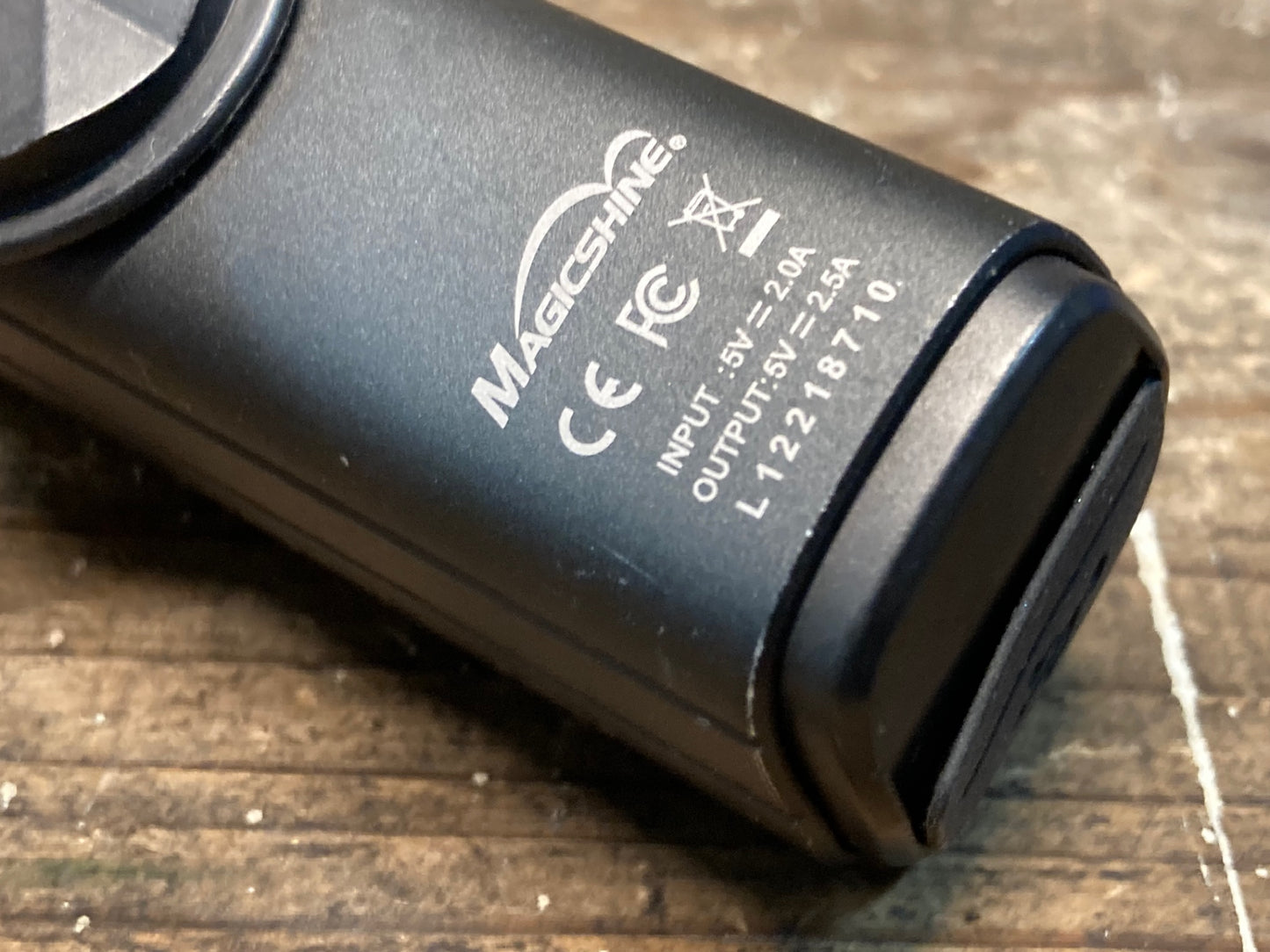 IR006 オーライト OLIGHT RN1500 本体のみ ※点灯確認済み