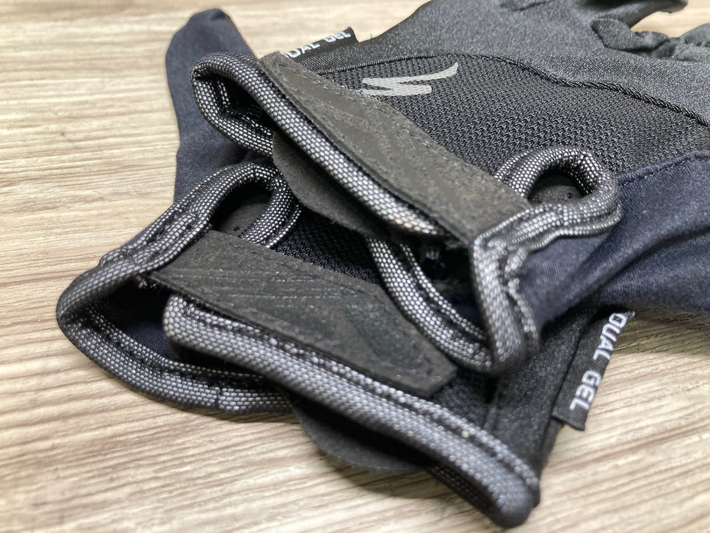 JA751 スペシャライズド SPECIALIZED 長指 グローブ 黒 S