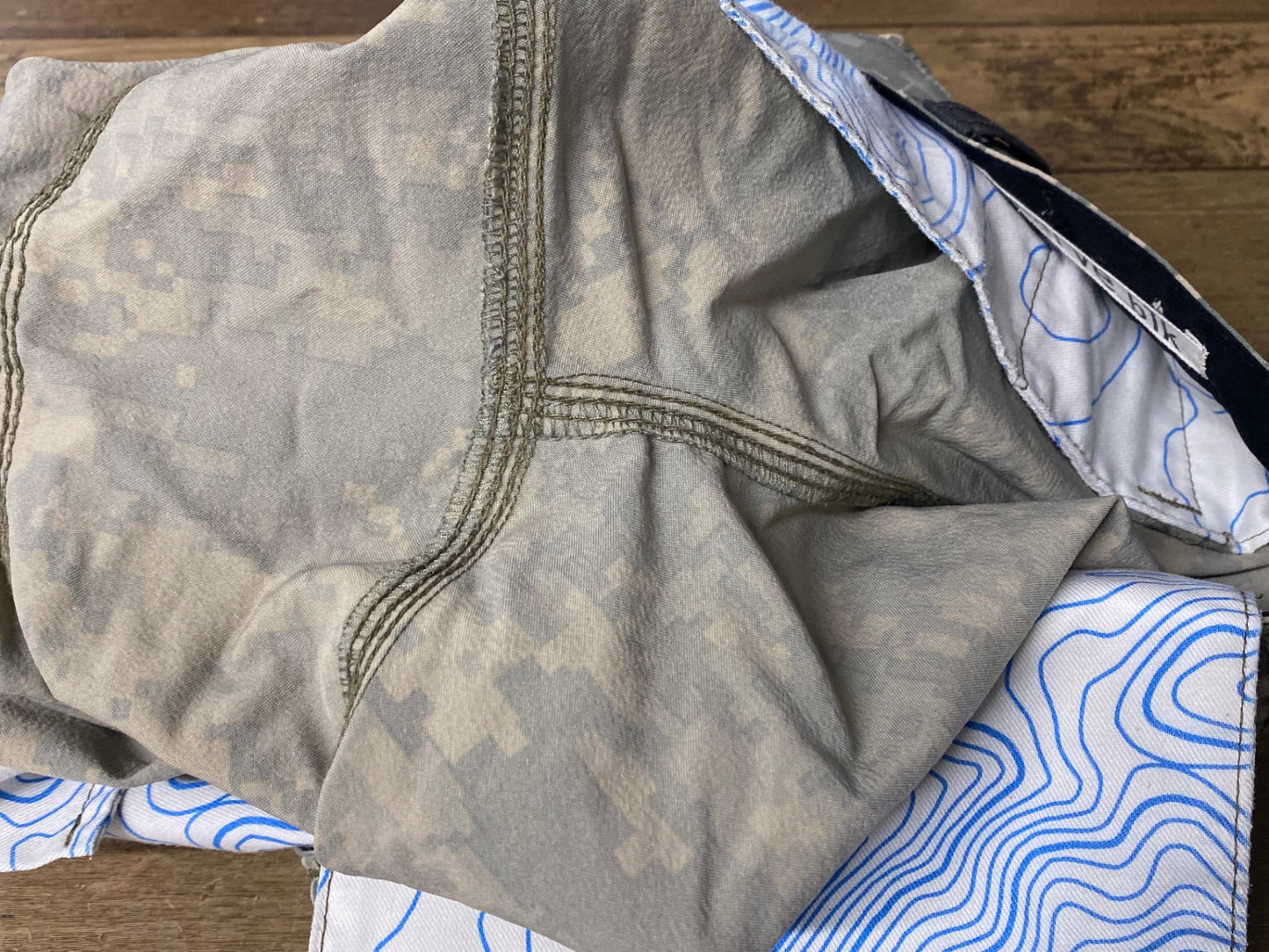 IS032 スワーブ SWRVE BLACK LABEL LIMITED WATER&WIND REPELLANT ハーフパンツ W32 迷彩