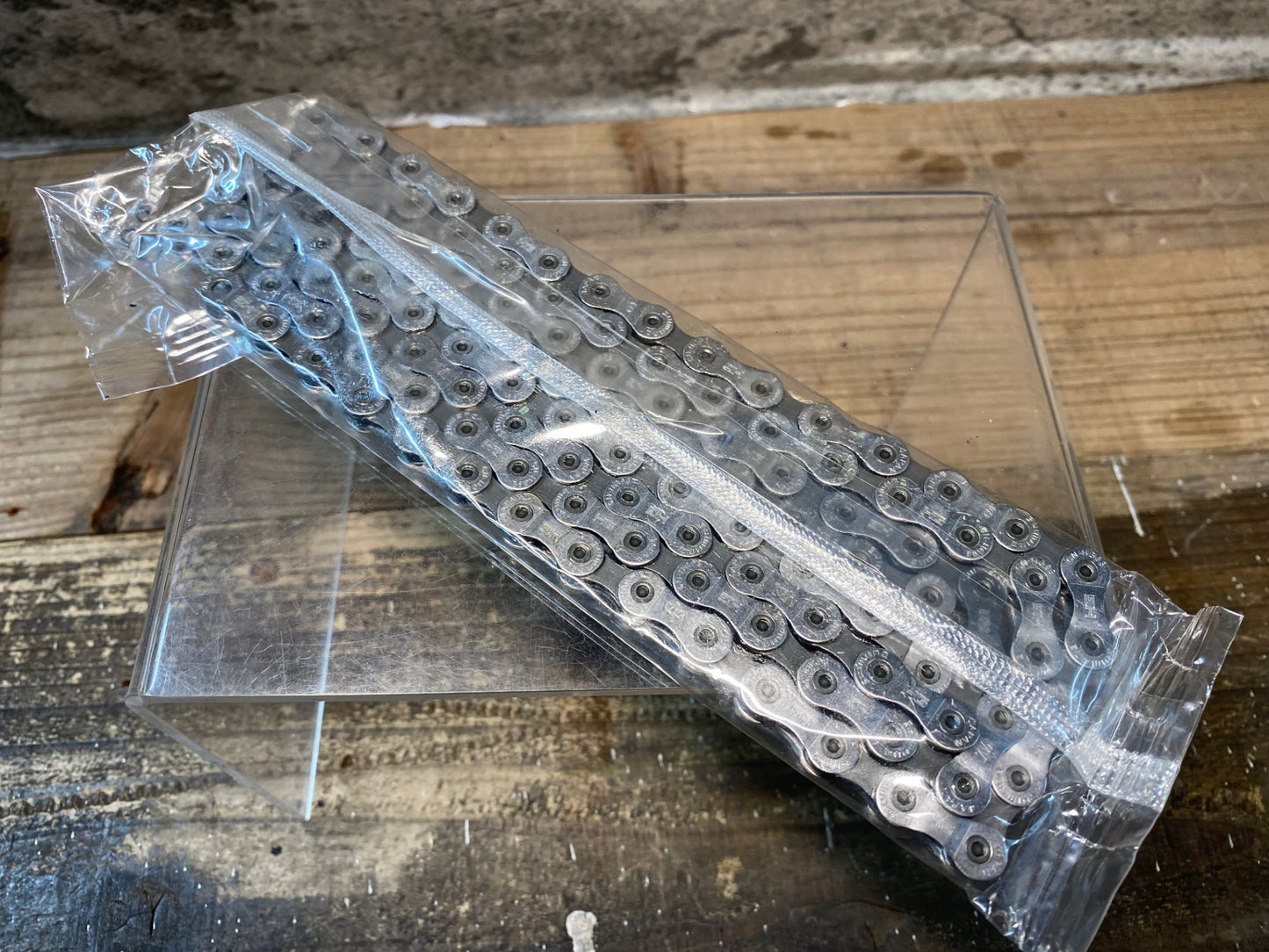 IQ425 シマノ SHIMANO CN-HG93 チェーン 9S 未使用