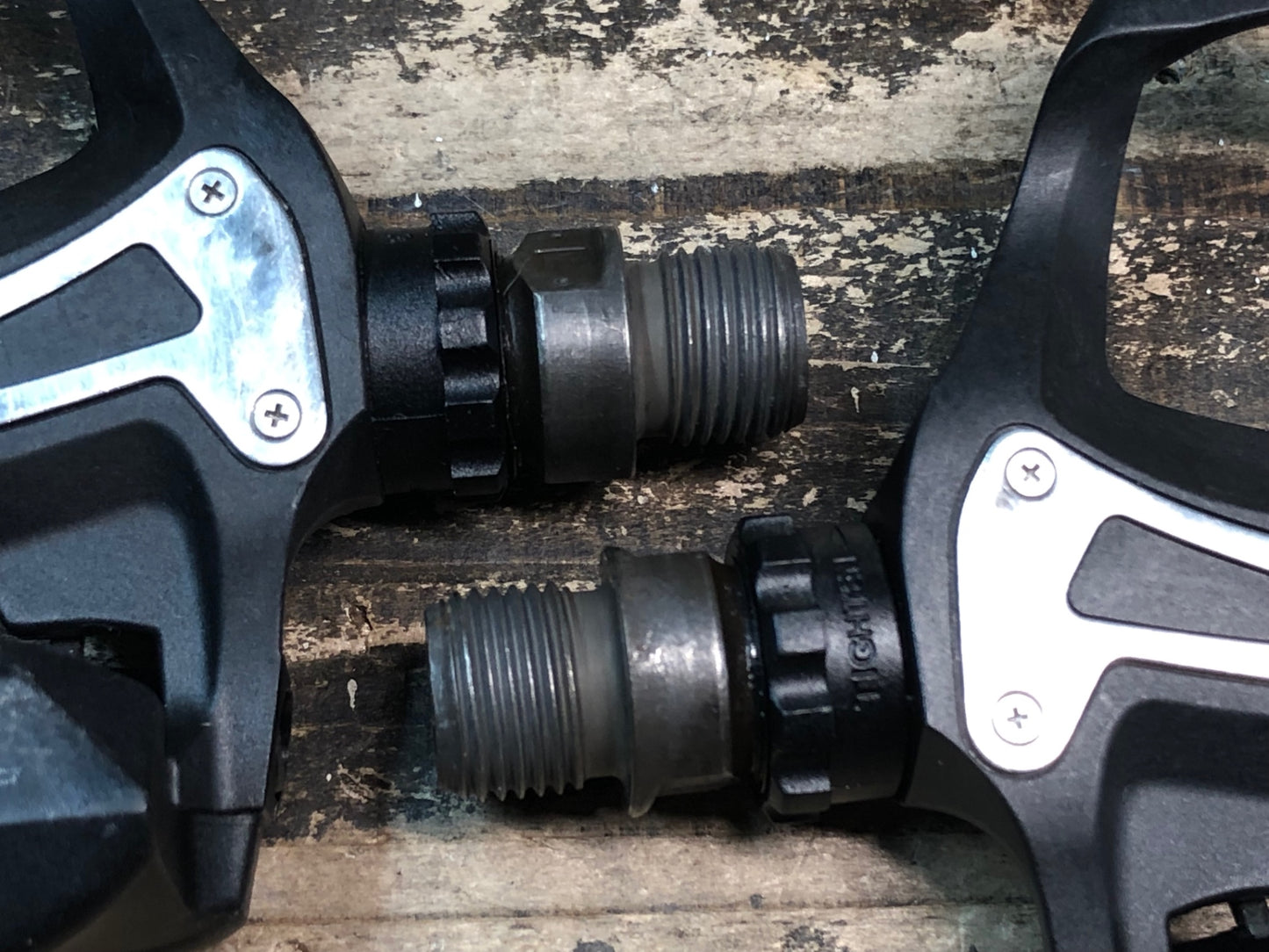 IE124 シマノ SHIMANO PD-R550 ビンディングペダル SPD-SL