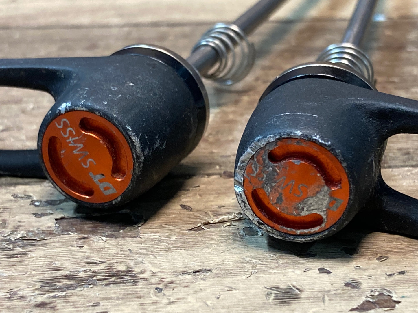 IN060 DT SWISS RWS スキュワー クイックリリース 100mm/130mm ロード用 チタンシャフト 前後セット