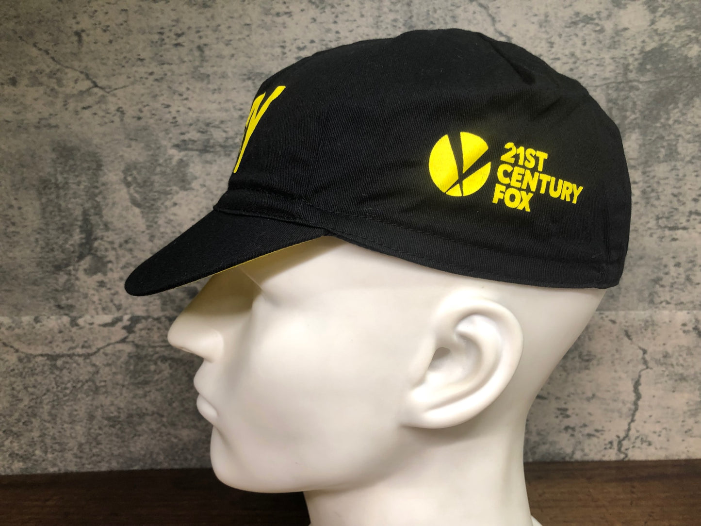 IT287 ラファ Rapha サイクルキャップ 黒 黄 フリーサイズ TEAM SKY