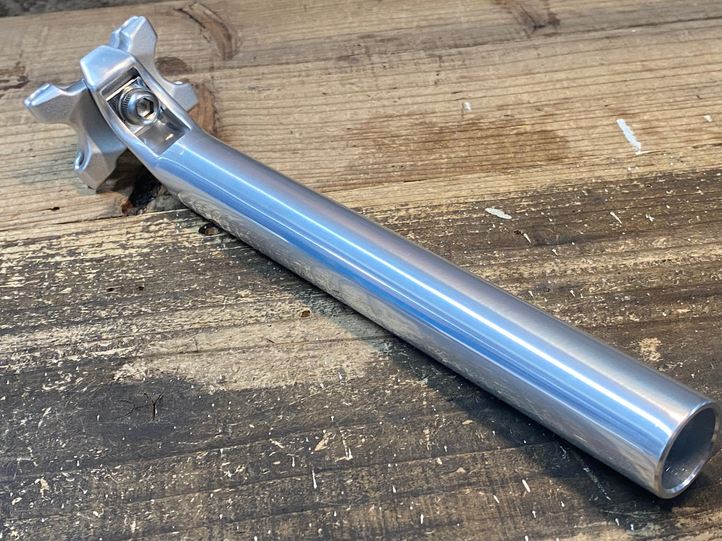 IW345 ニットー NITTO アルミ シートポスト Φ27.2mm