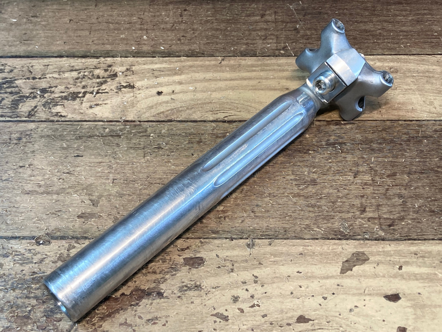 IL932 カンパニョーロ Campagnolo スーパーレコード SUPER RECORD アルミ シートポスト Φ27.2 220mm