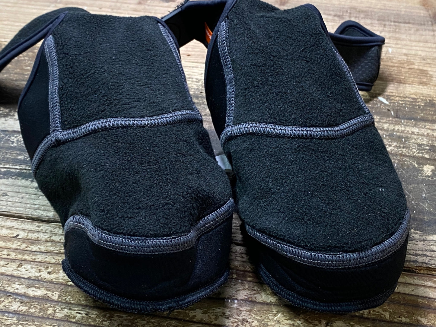 IZ521 パールイズミ PEARL iZUMi トゥカバー シューズカバー 裏起毛 L 黒