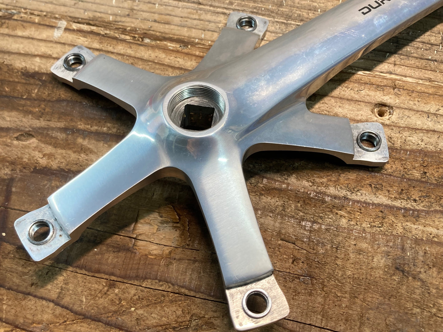 IP827 シマノ SHIMANO デュラエース DURA-ACE FC-7600 クランクアームセット 165mmPCD144 NJS ピスト トラック用