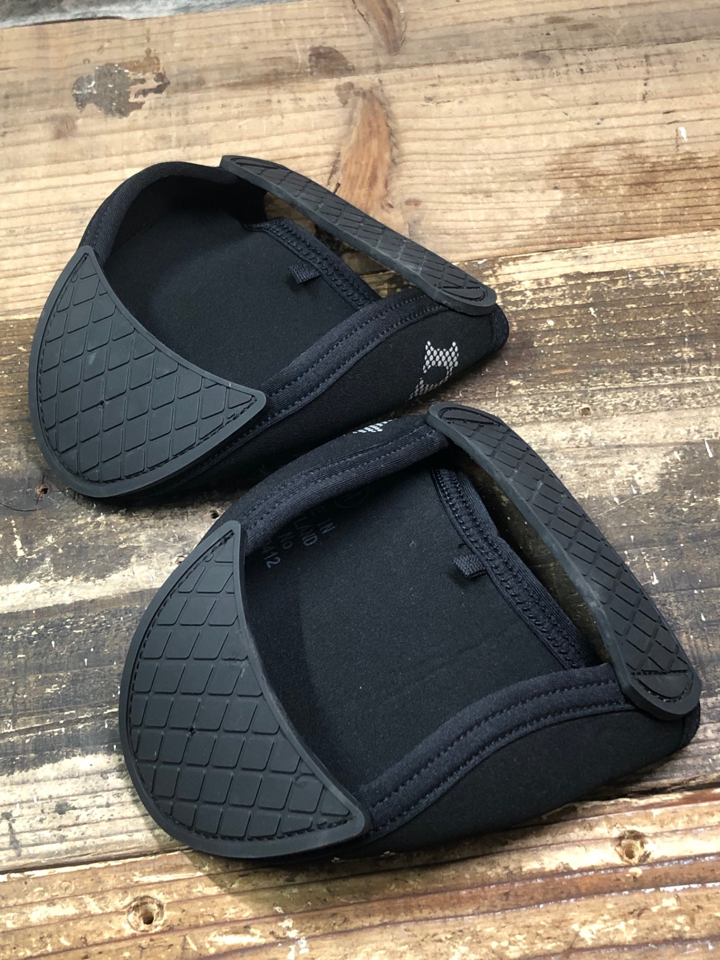 IR688 モンベル mont-bell トゥーカバー 黒 M