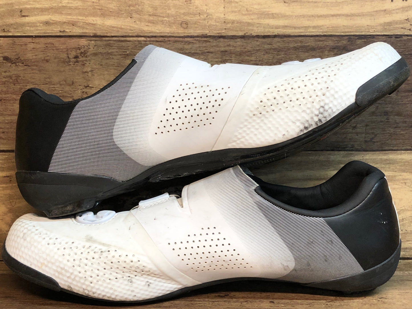 IO873 シマノ SHIMANO SH-RC702M ビンディングシューズ SPD-SL 白 EU41