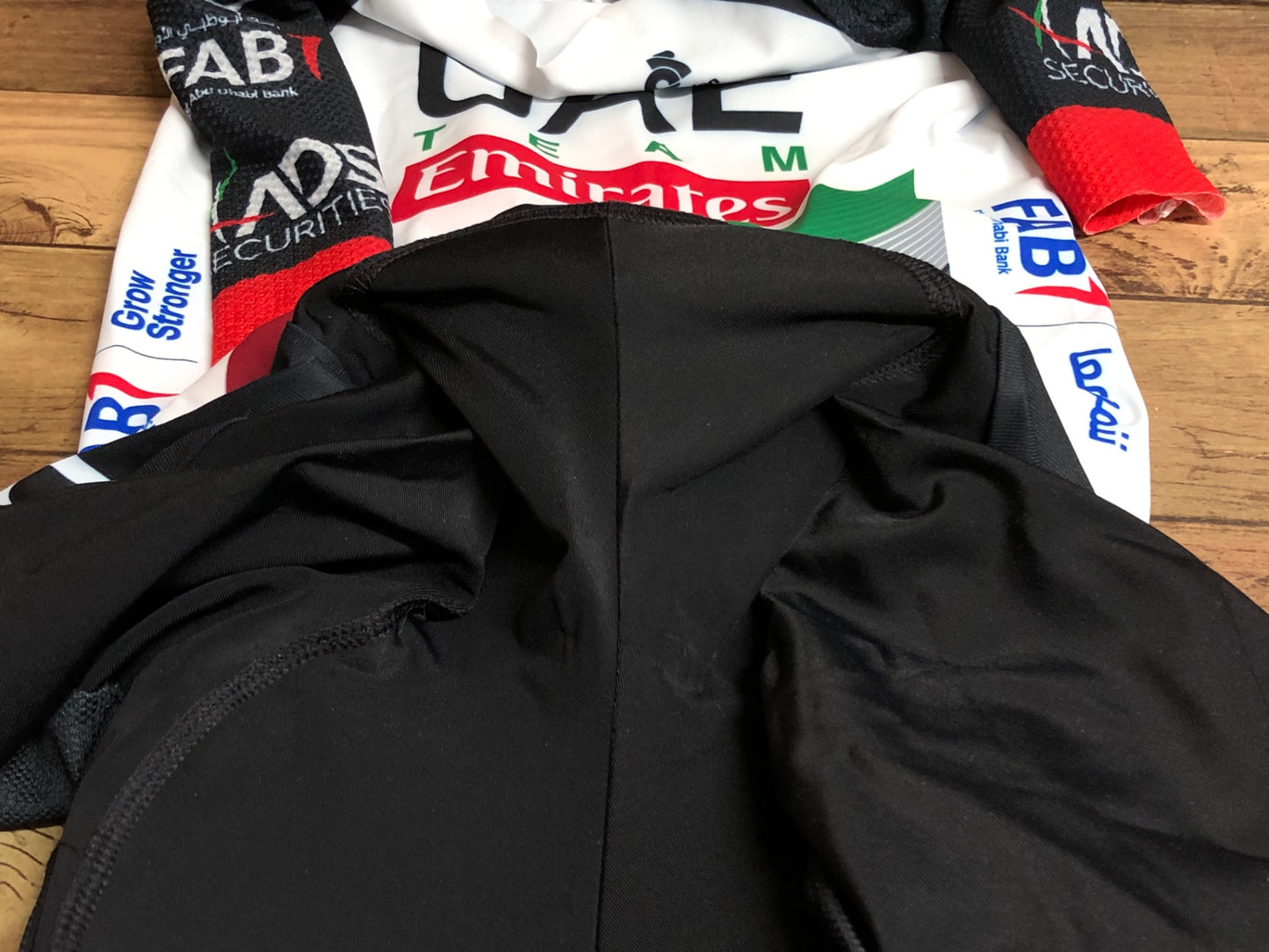 IM124 チャンピオンシステム ChampionSystem UAE エミレーツ スキンスーツ M 未使用品