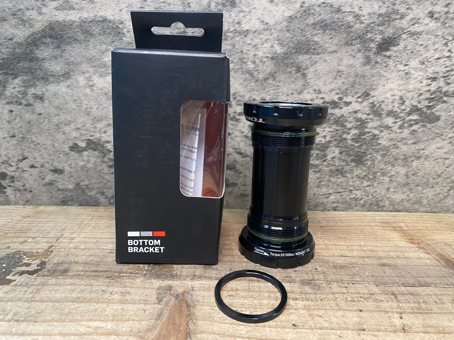 IZ668 TOKEN ITA DUB用 BB29ITA ボトムブラケット