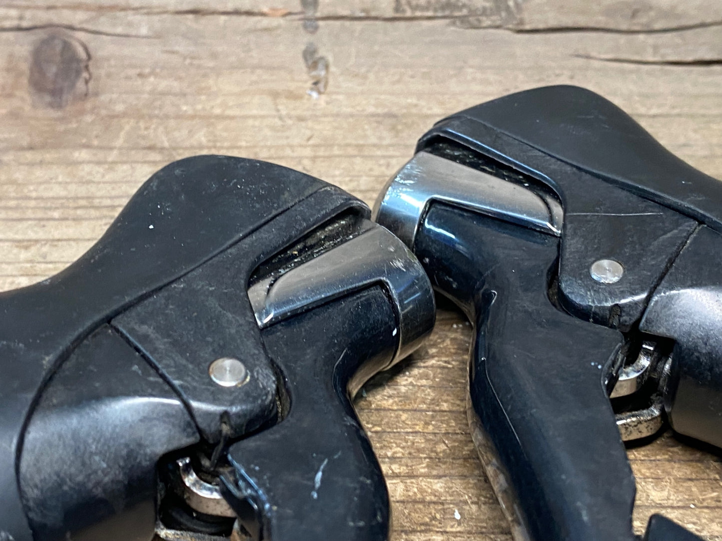 IT419 シマノ SHIMANO アルテグラ ULTEGRA ST-6800 STIレバーセット 2×11S 錆あり