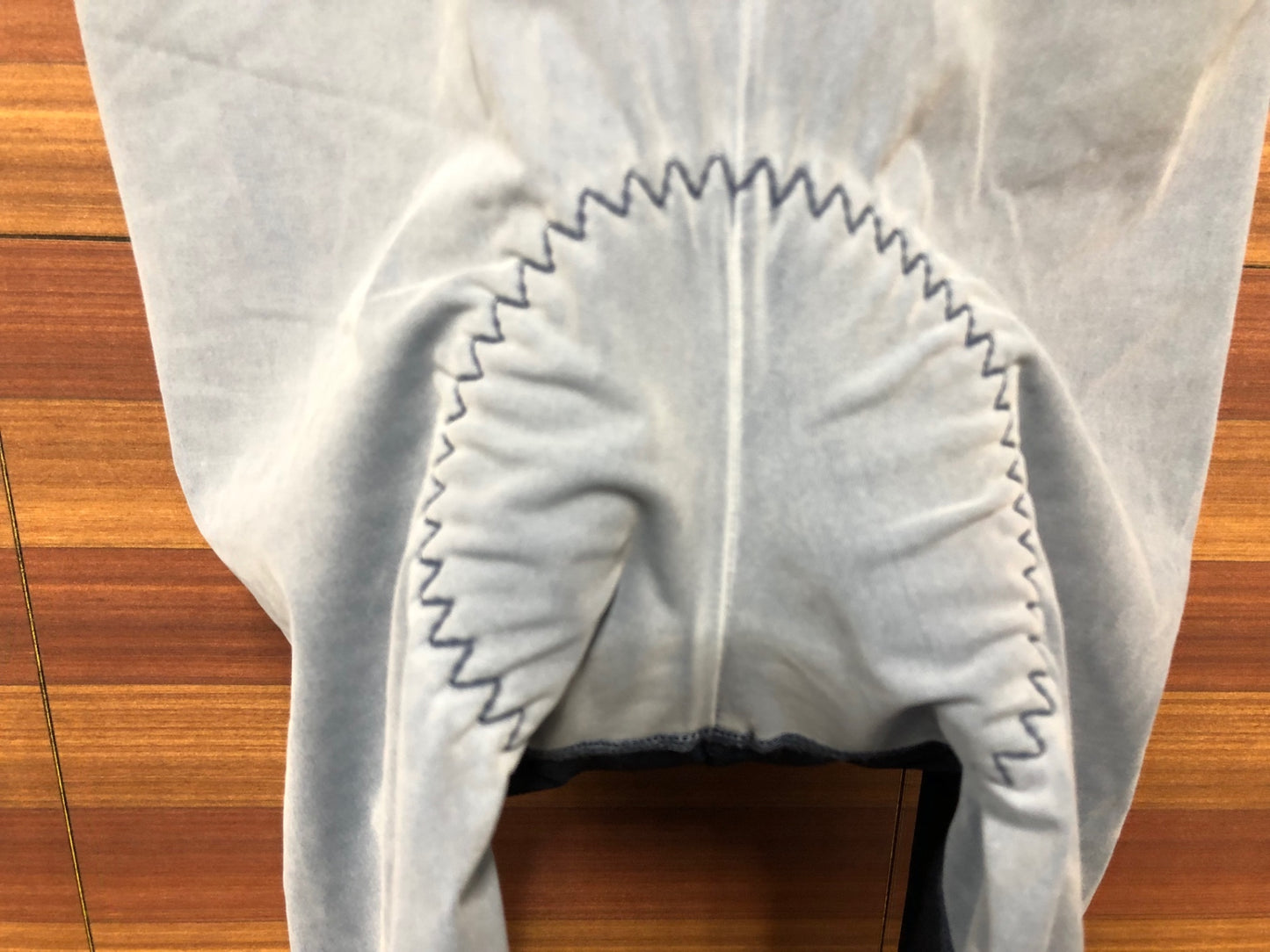 IO574 カフェドシクリステ CAFE DU CYCLISTE ビブショーツ 水色紺 L