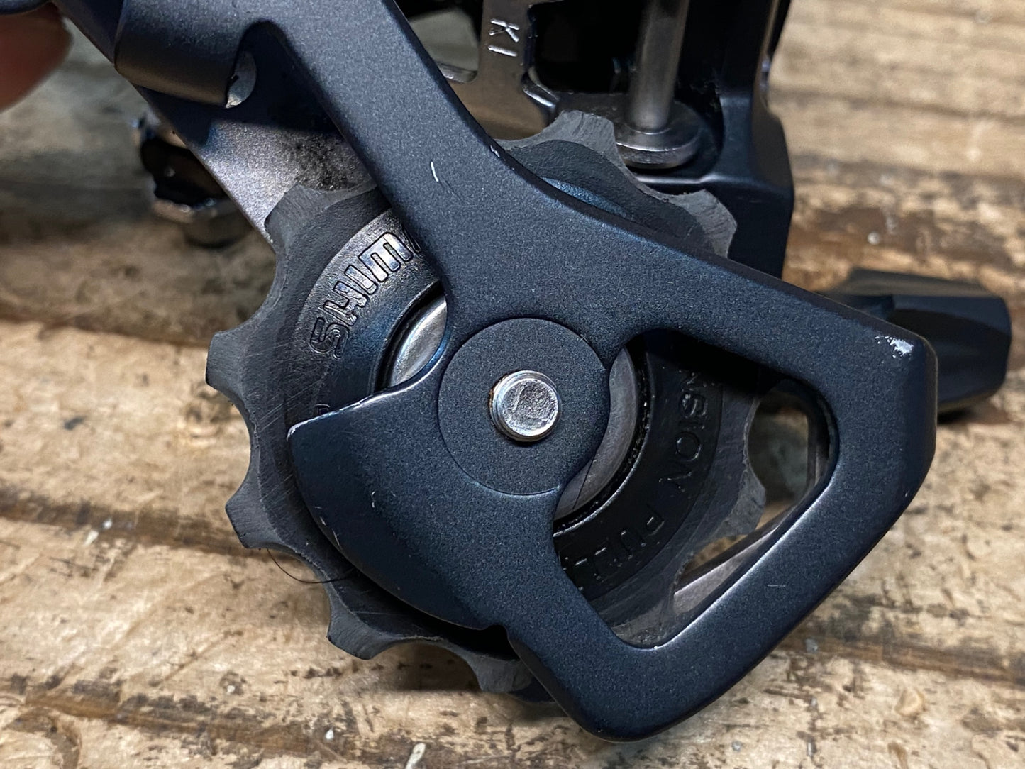 GI676 シマノ SHIMANO 105 RD-5700 リアディレイラー 10S