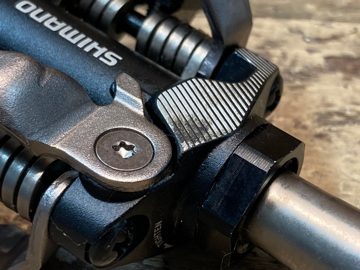 IM363 シマノ SHIMANO デオーレ DEORE XT PD-M8100 ビンディングペダル SPD