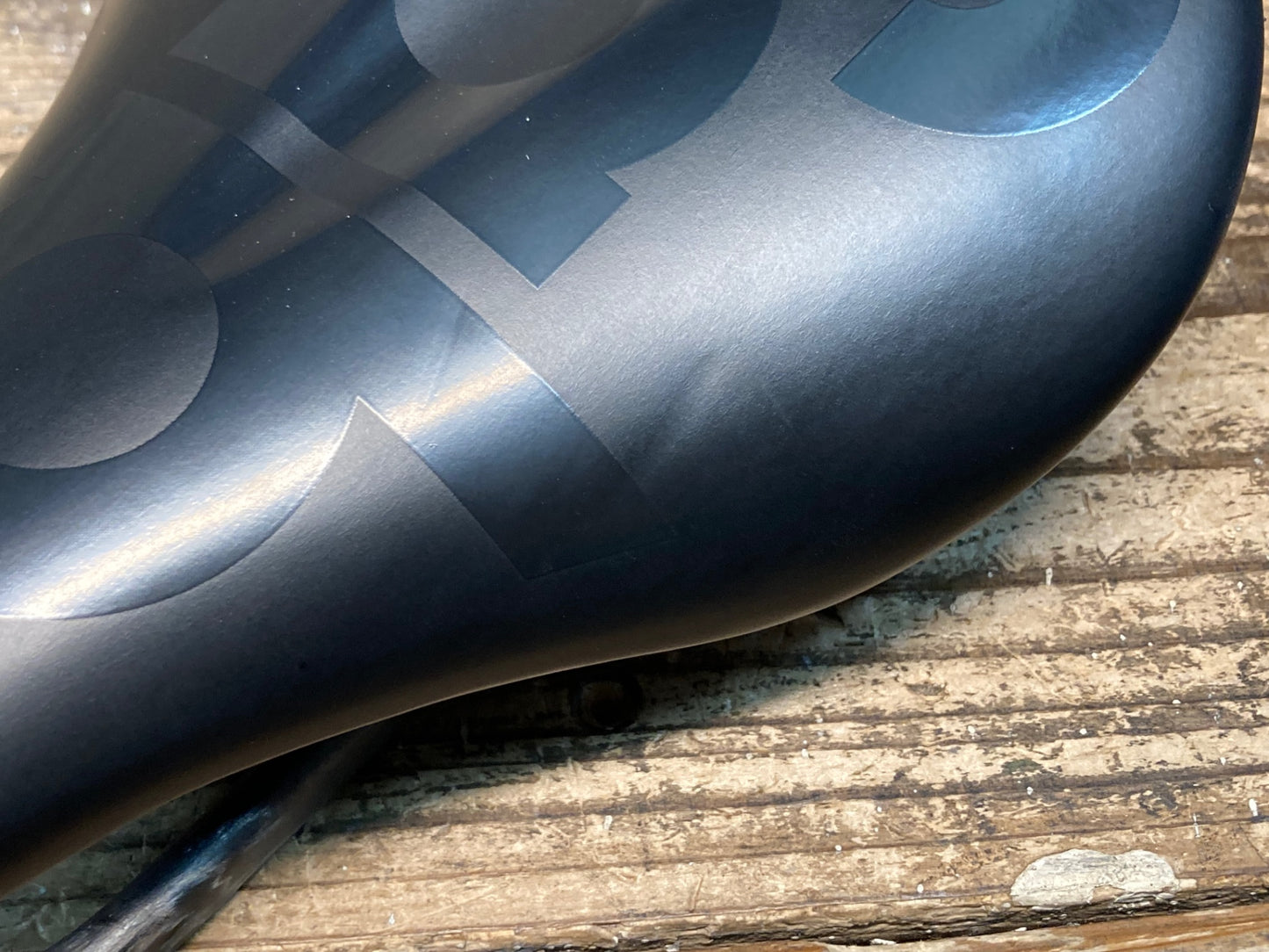 IZ277 ファブリック fabric SCOOP PRO TEAM SHALLOW サドル 黒 140mm カーボンレール