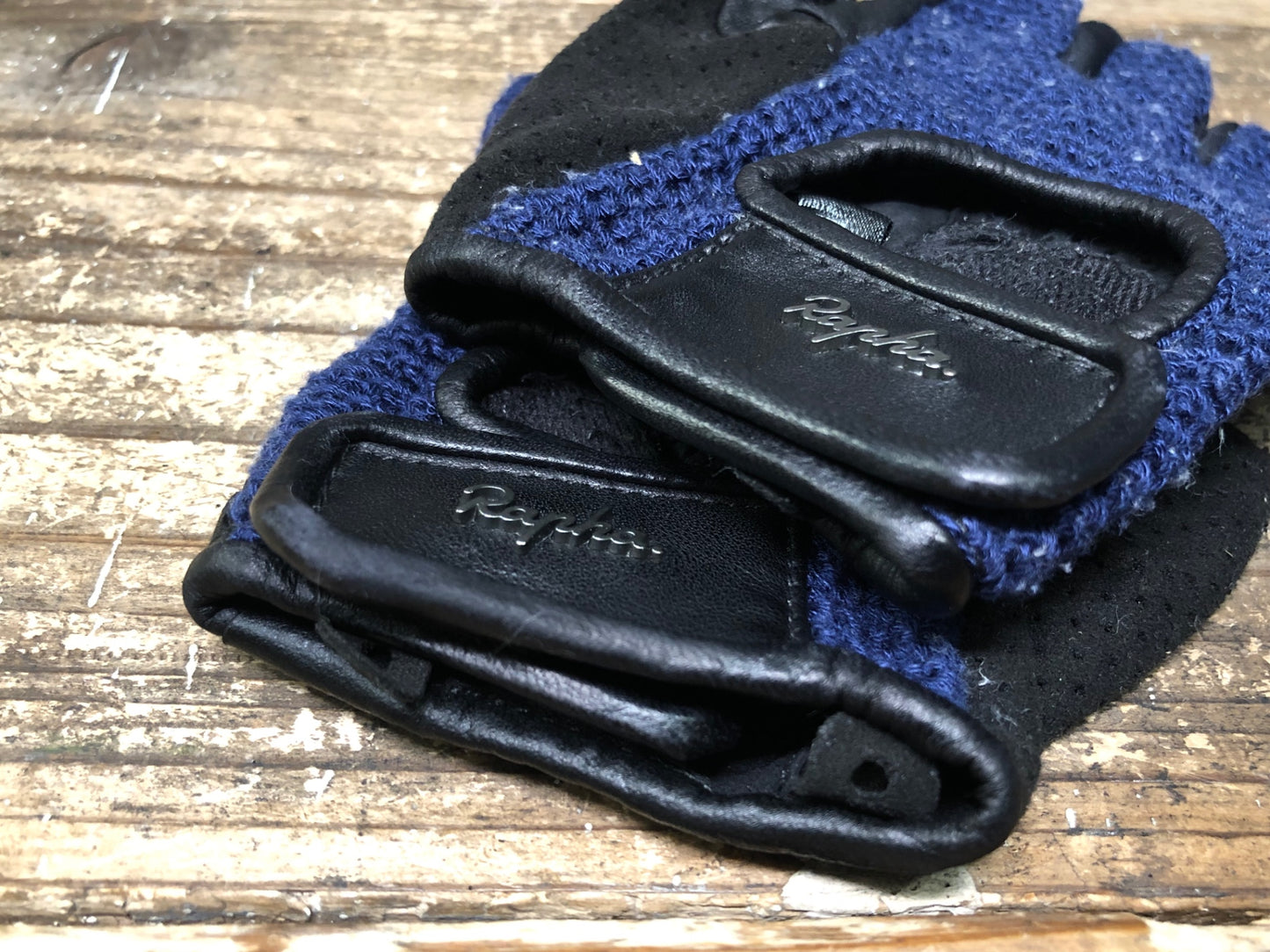 IW758 ラファ Rapha CLASSIC CROCHET MITTS 指切 グローブ 黒 濃紺 M