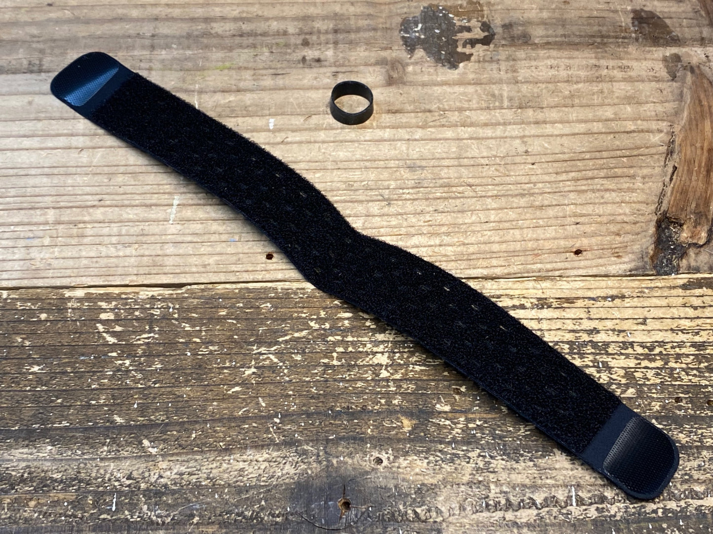 IE728 ワフー Wahoo TICKR FIT 心拍計 起動確認済