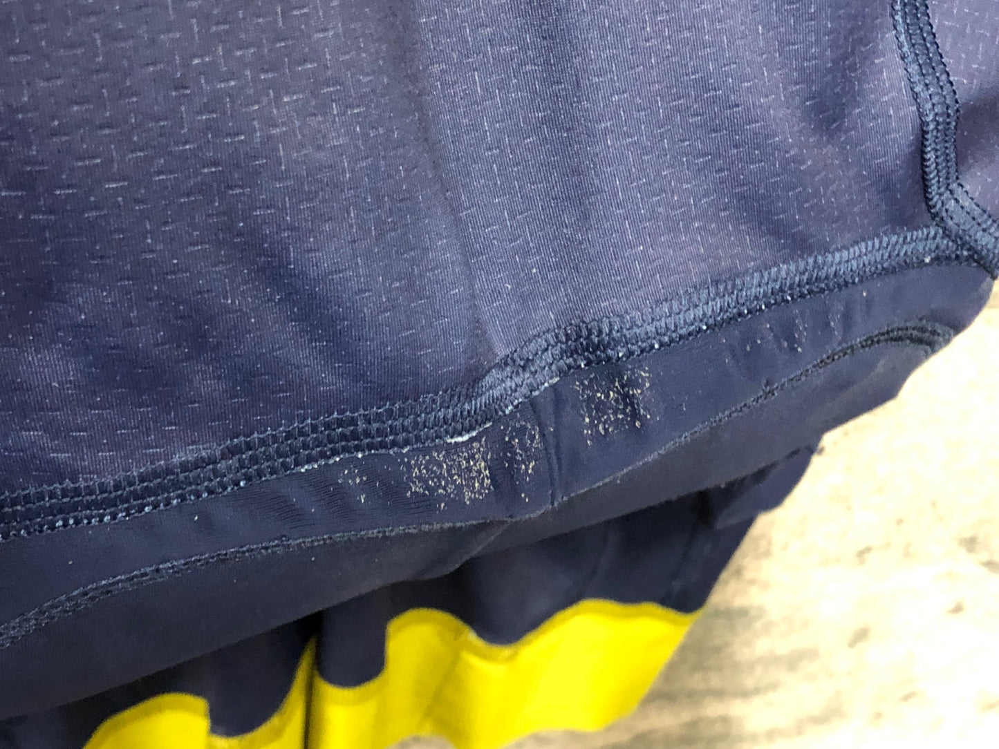 IZ529 スポーツフル Sportful ビブショーツ 紺 XS ※擦れ