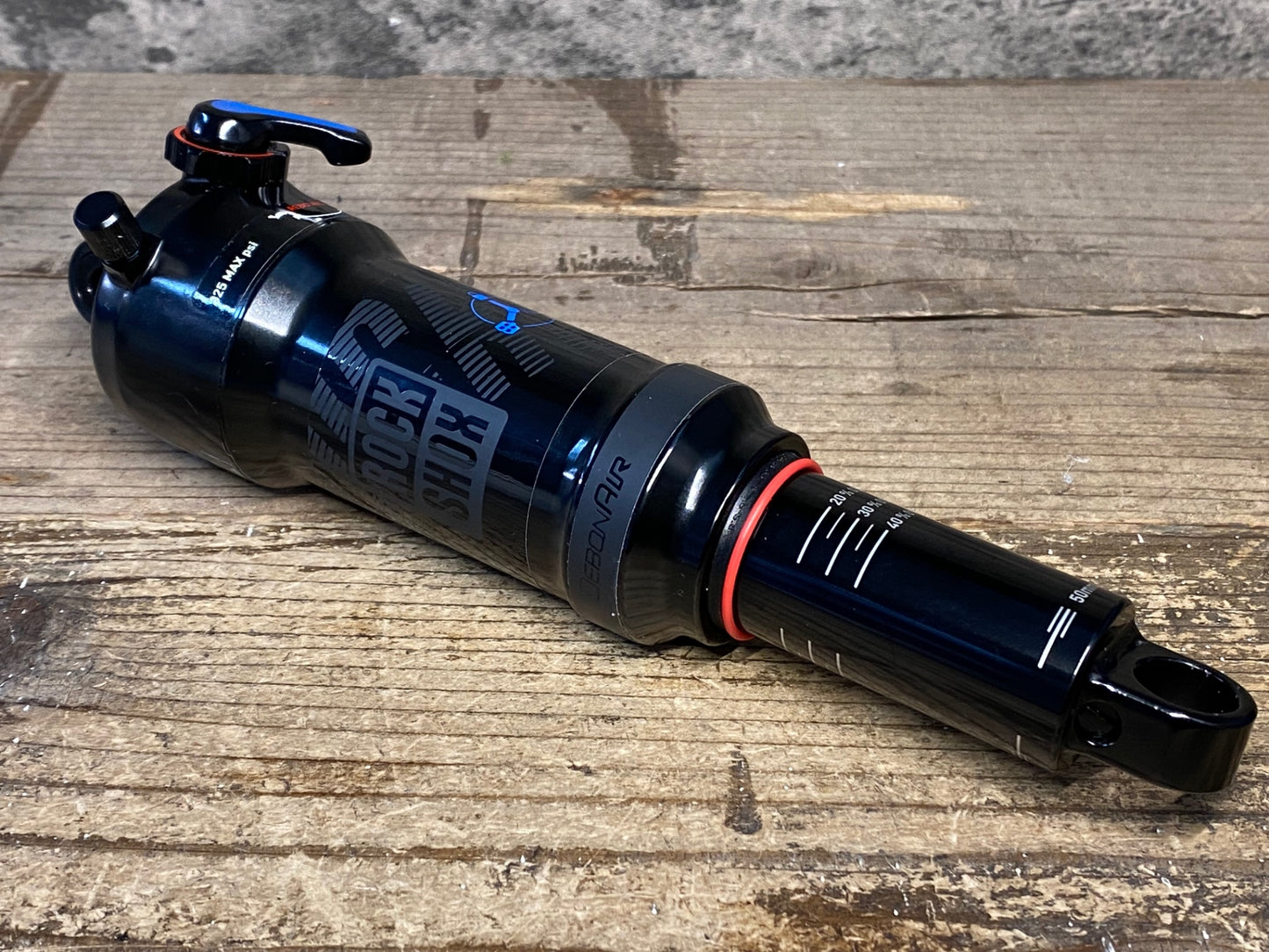 IR818 ロックショックス ROCKSHOX DELUXE RT3 210x10mm リアサスペンション リアショック