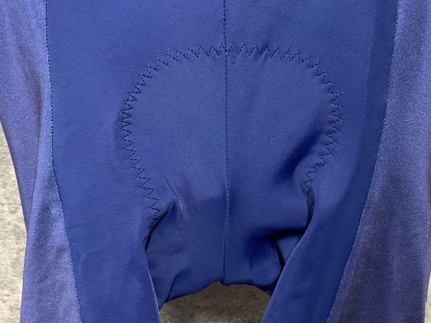 IY727 パールイズミ PEARL iZUMi レーサーパンツ 紺 S